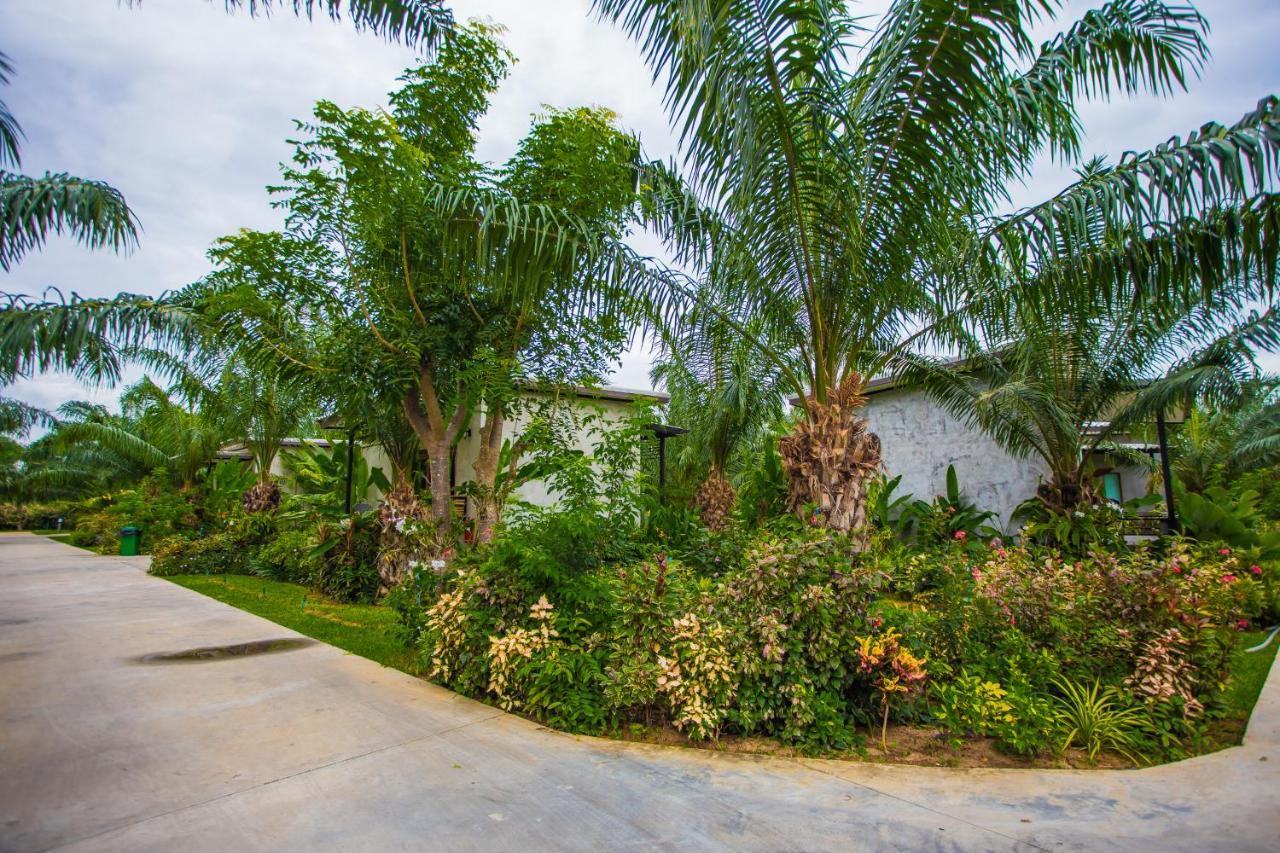 פראן בורי Palm Pran Resort מראה חיצוני תמונה