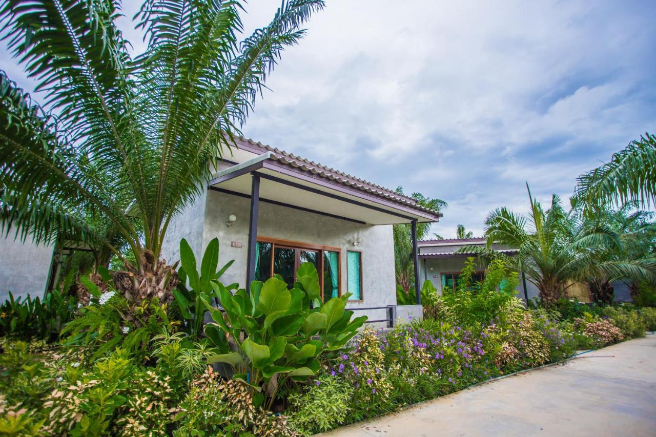 פראן בורי Palm Pran Resort מראה חיצוני תמונה